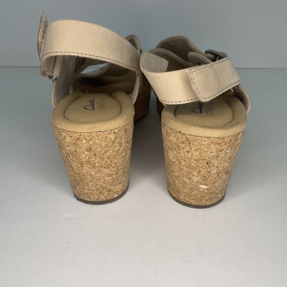 EUC Clarks Giselle Dove Wedge Sandals Hook & Loop Slingback Cork 11 Beige Tan - Picture 10 of 10